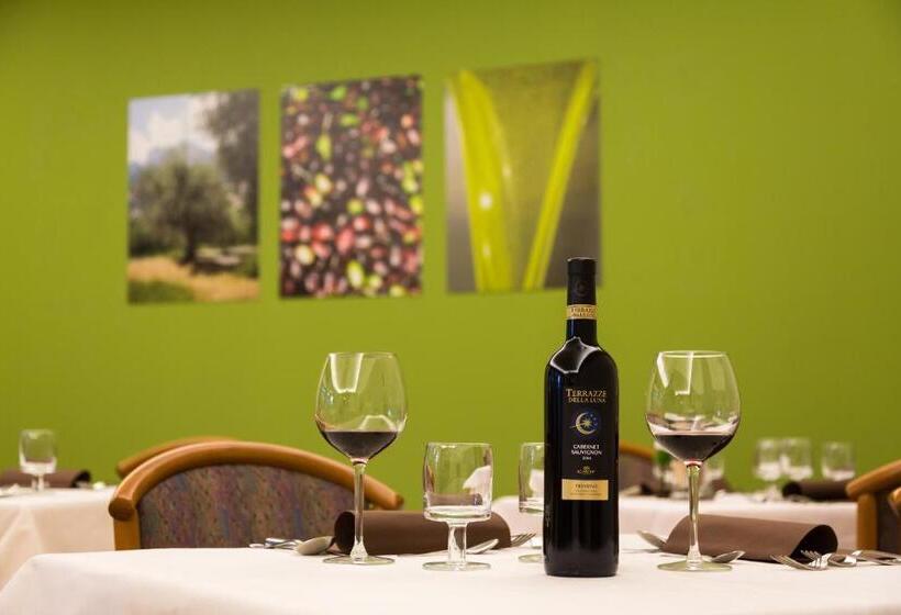 هتل Brione Green Resort