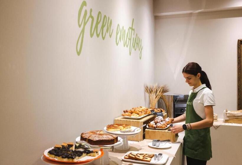 هتل Brione Green Resort