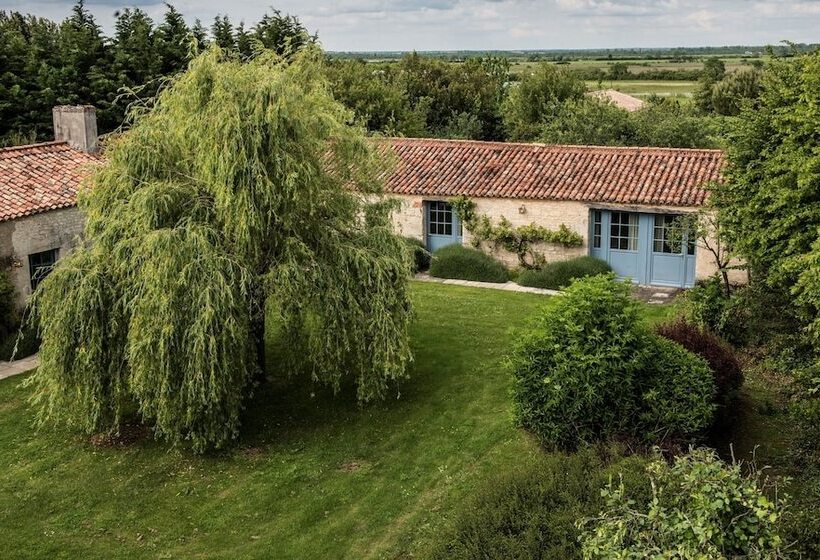 호텔 Château De L Abbaye   Teritoria