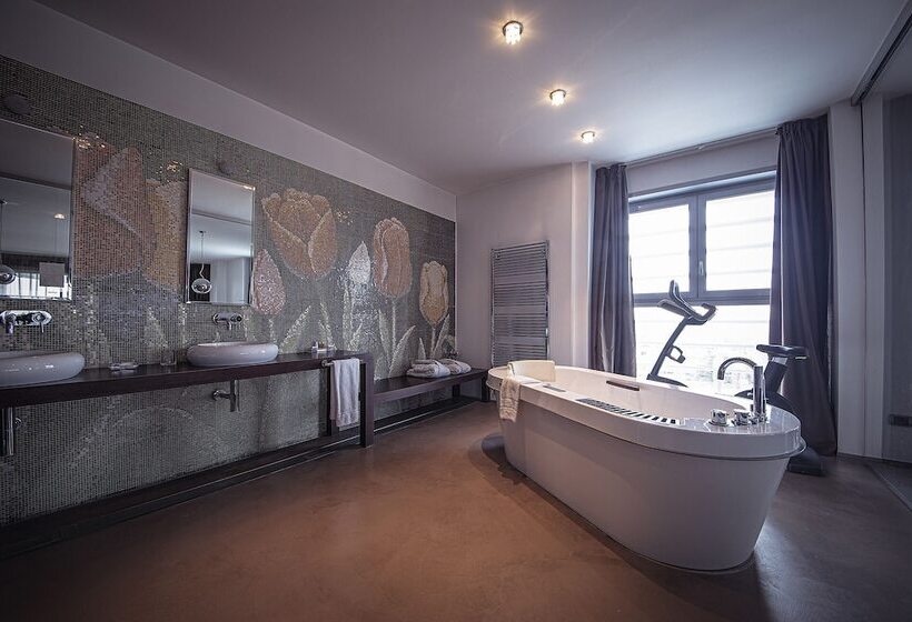 בית מלון כפרי For You