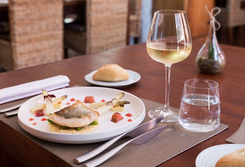 ホテル Restaurant Spa Disini Montpellier Est, The Originals Relais