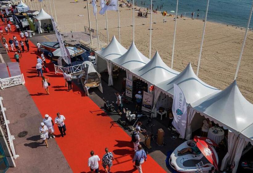 בית מלון כפרי Ibis Cannes Mouans Sartoux Piscine Parking Gratuit