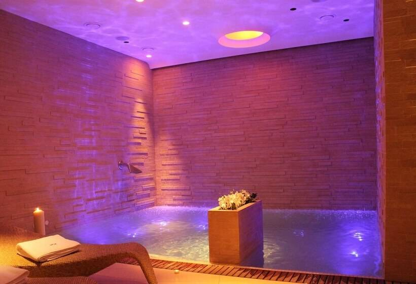 Hr Hotel & Spa
