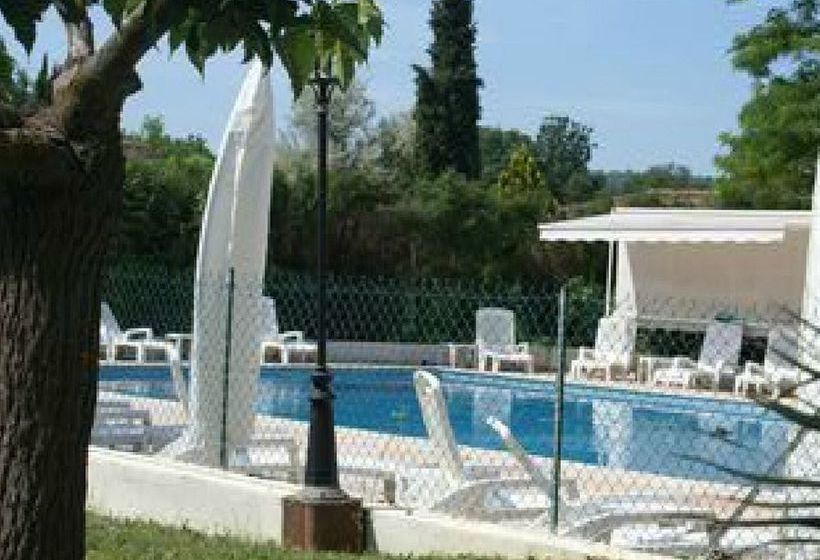 Отель Le Relais du Lac