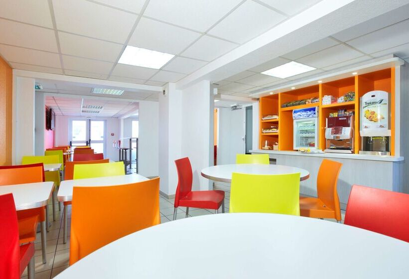 فندق Premiere Classe Metz Nord   Semecourt