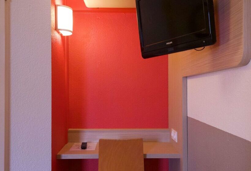 فندق Premiere Classe Metz Nord   Semecourt