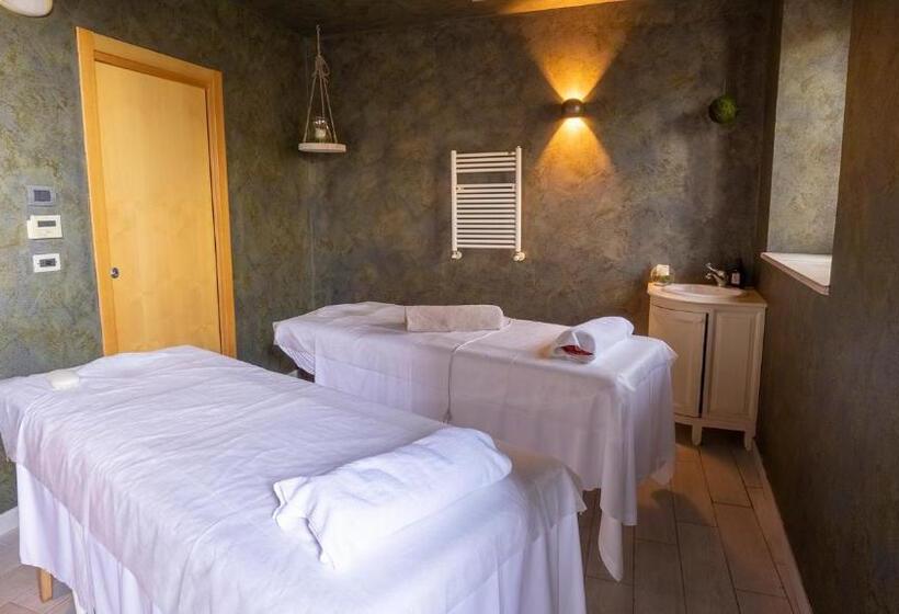 בית מלון כפרי Relais Bella Rosina Pool & Spa