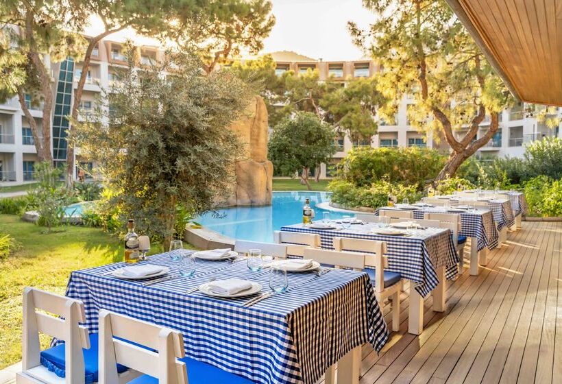 هتل Rixos Sungate, The Land of Legends Access