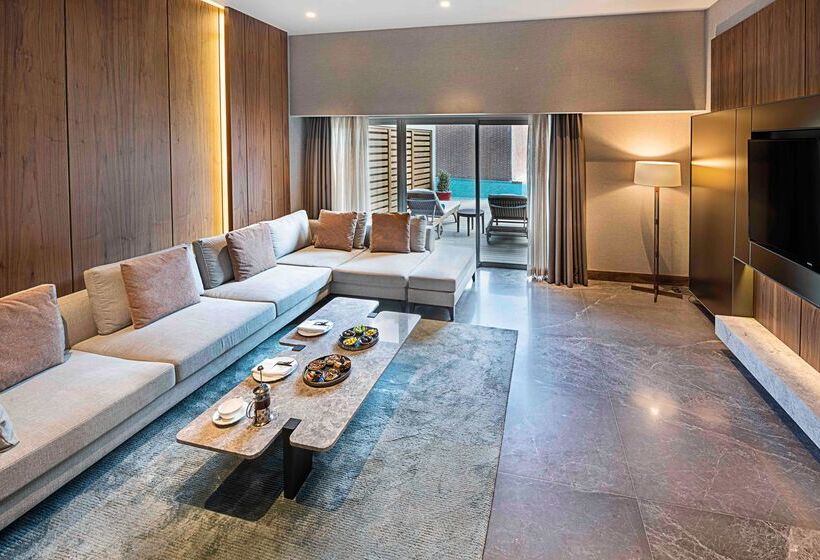 هتل Rixos Sungate, The Land of Legends Access