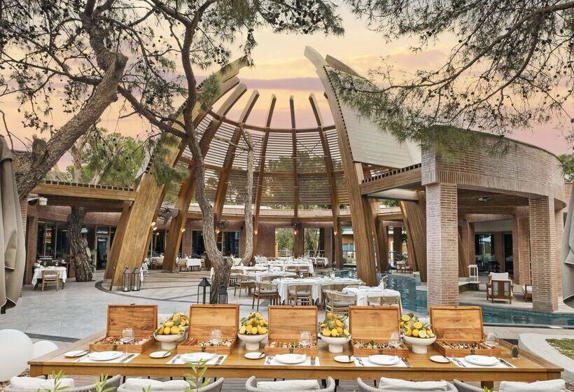 هتل Rixos Sungate, The Land of Legends Access