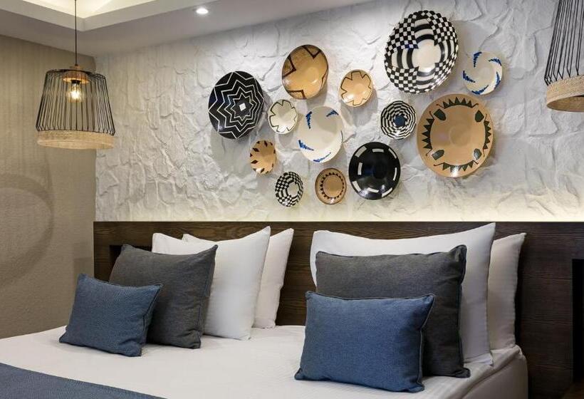 هتل Rixos Sungate, The Land of Legends Access