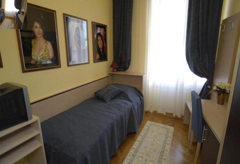 בית מלון כפרי The Movie