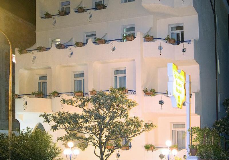 هتل Villa Athena