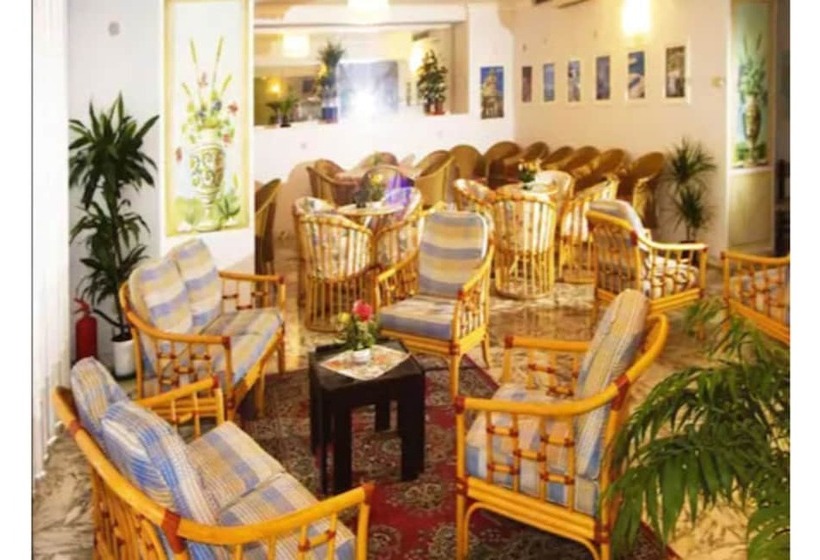 هتل Villa Athena