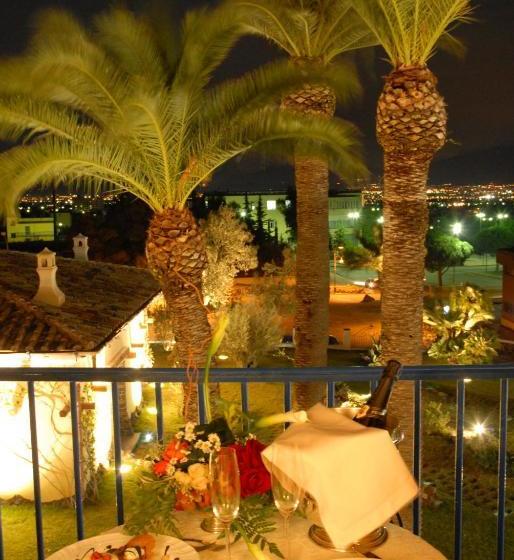 فندق Villa Rota Resort