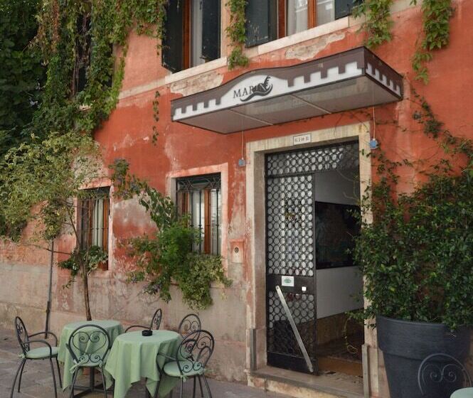 هتل Albergo Marin