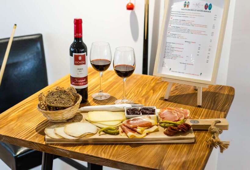 هتل Hôtel Kemaris