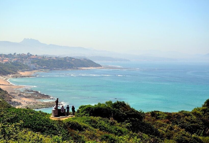 هتل Hôtel Kemaris