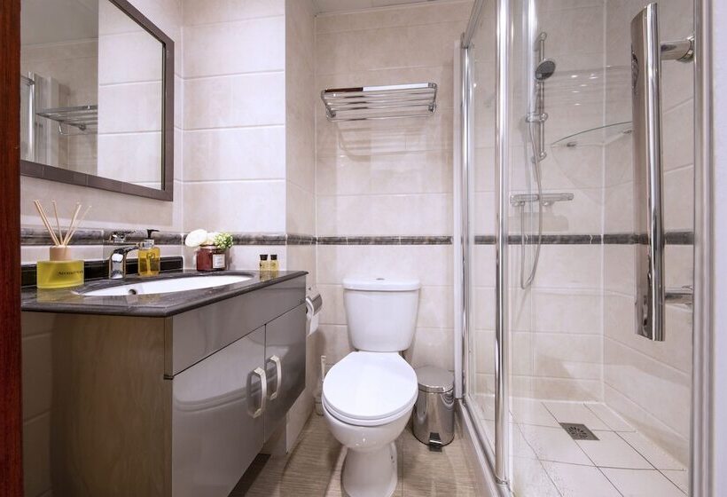 هتل City Inn Russell  Square