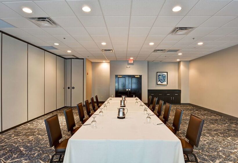 هتل Embassy Suites By Hilton Orlando Downtown