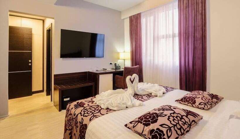 فندق Jarun
