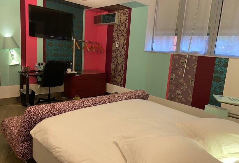 هتل Le Dormeur Du Val