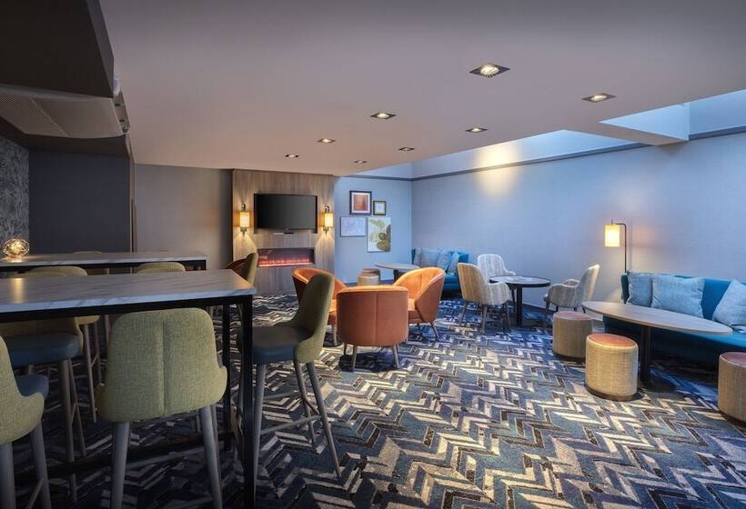 هتل Leonardo  London Heathrow Airport