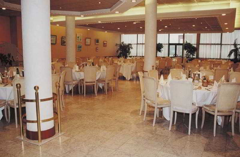 酒店 Logis Lyon Est Porte De L Ain