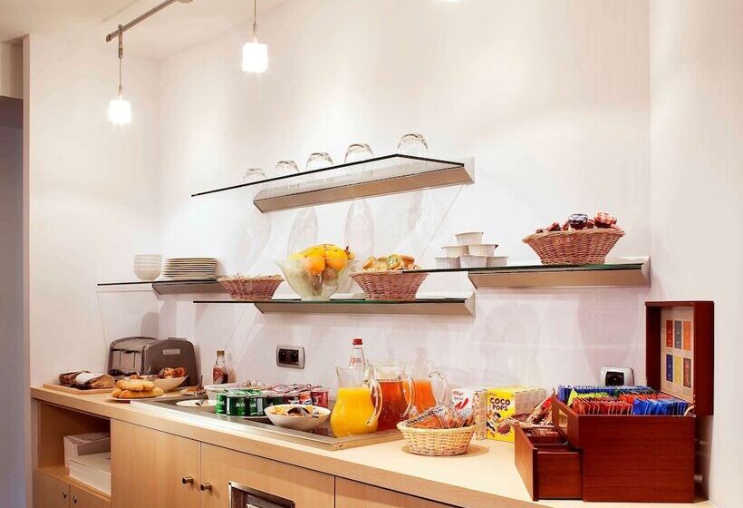 ホテル Mercure Vittel