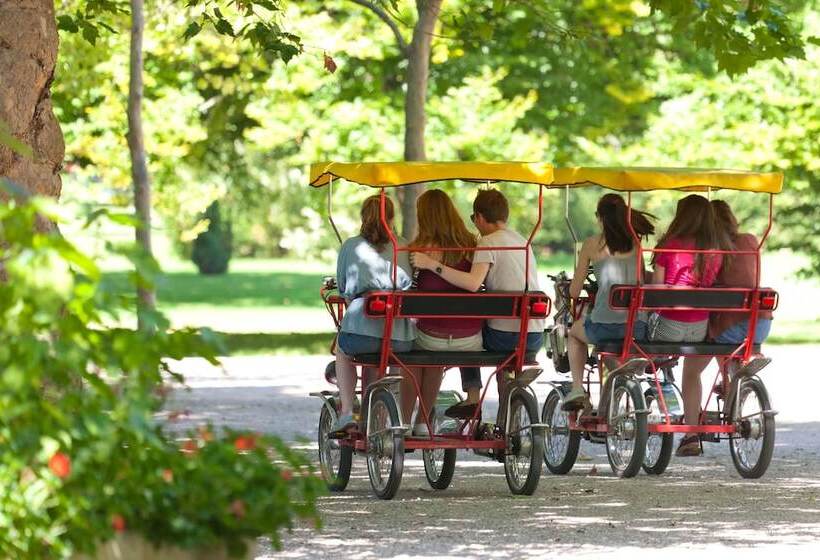 ホテル Mercure Vittel