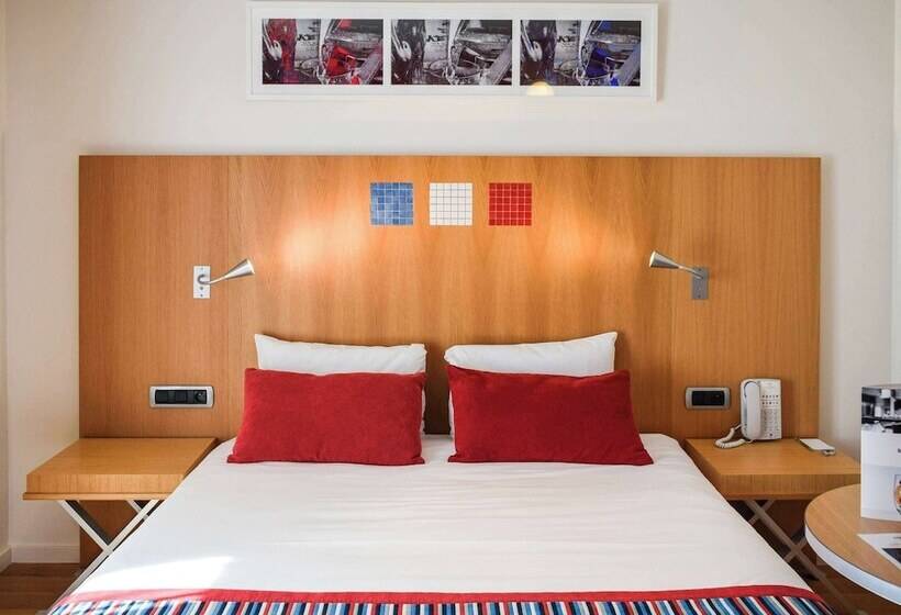 ホテル Mercure Vittel