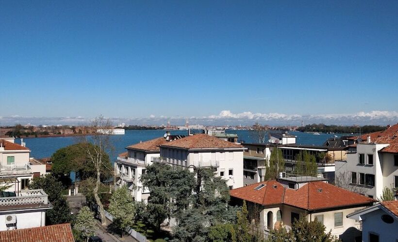 هتل Villa Delle Palme