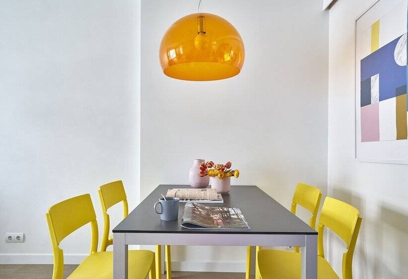Lugaris Rambla Apartments