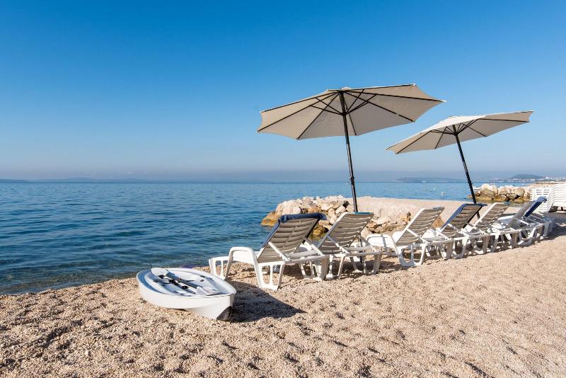 پانسیون Beachfront Apartmants Zanic