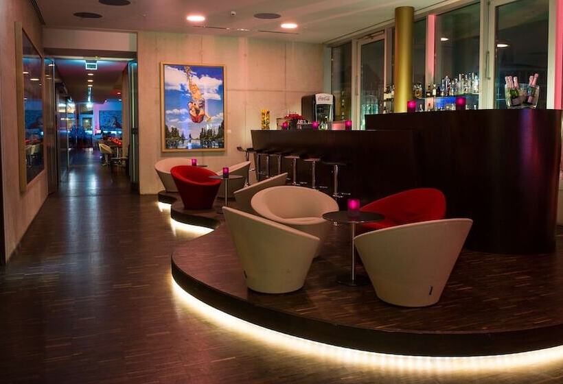 Art Otel Cologne, Powered By Radisson Hotels