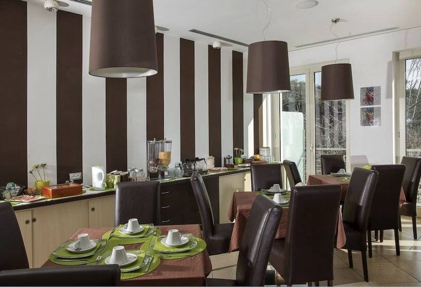 Bed and Breakfast De Maria House