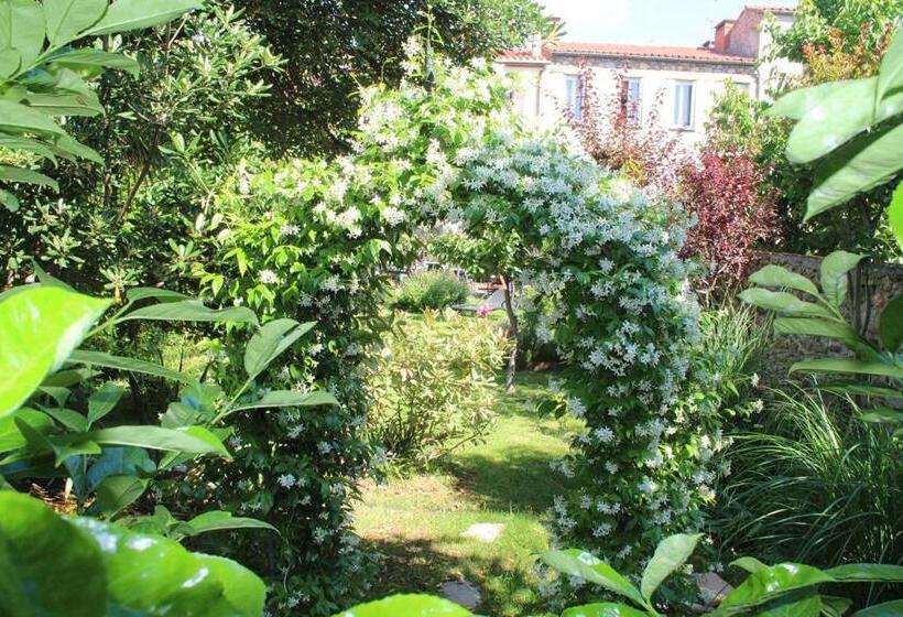 צימר Maison Prades Chambre D Hotes