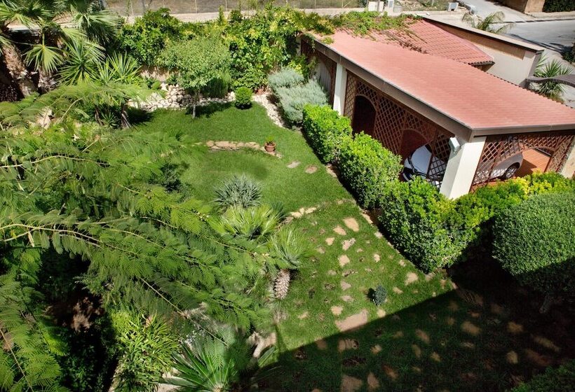 هتل B&b Il Mandorlo