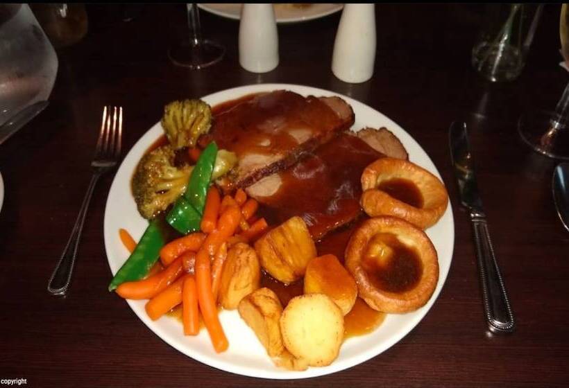 בית מלון כפרי Broadfield Park