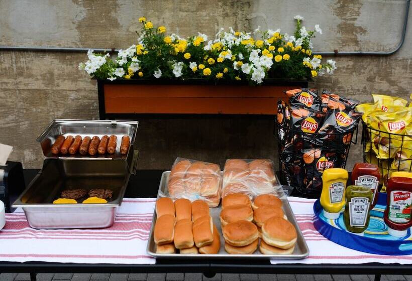 호텔 Chicago Getaway Hostel