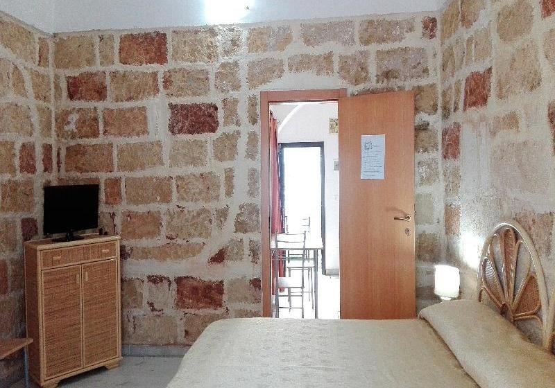 هتل B&b Dimora Vicolungo