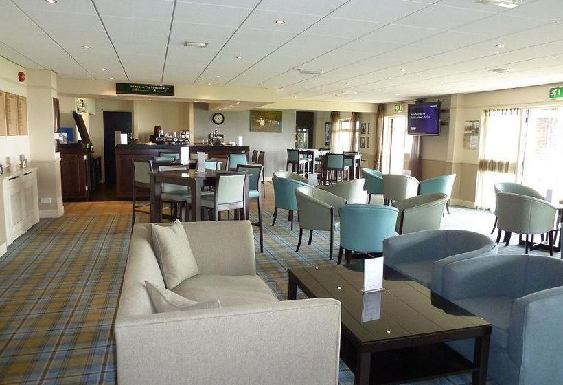 Hunley Hotel And Golf Club