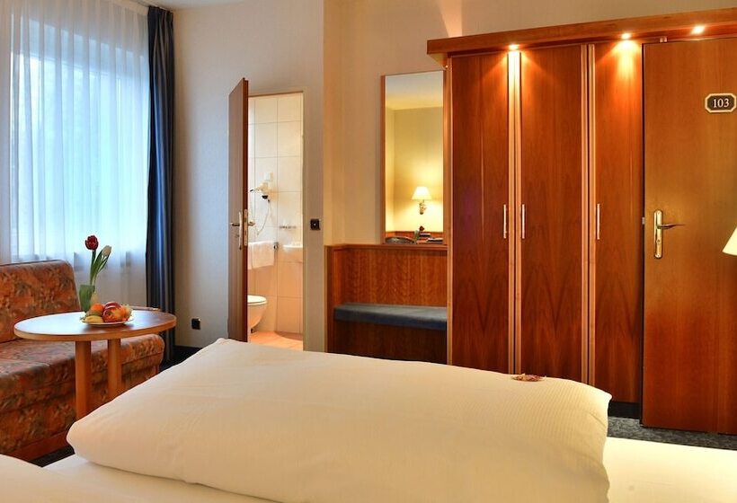 هتل Ilbertz Garni