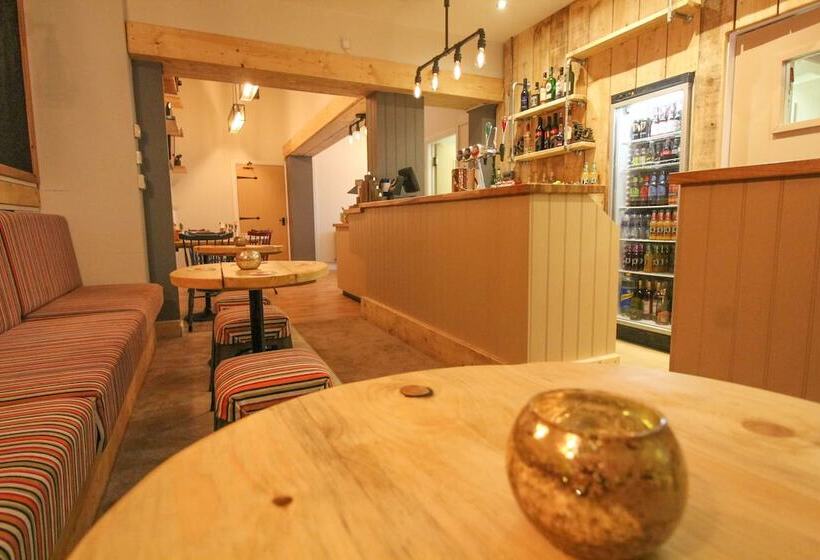 בית מלון כפרי Scarborough Travel And Holiday Lodge