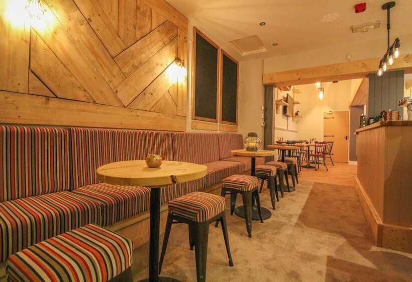 בית מלון כפרי Scarborough Travel And Holiday Lodge