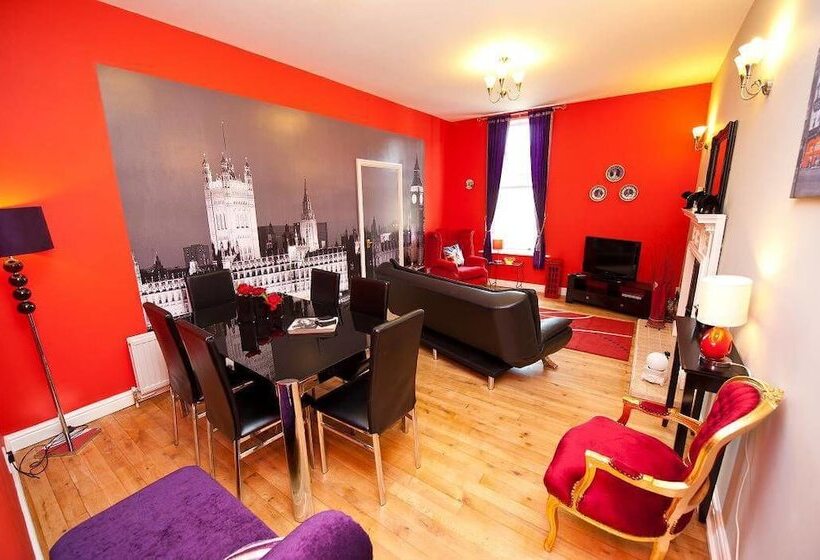 בית מלון כפרי Scarborough Travel And Holiday Lodge