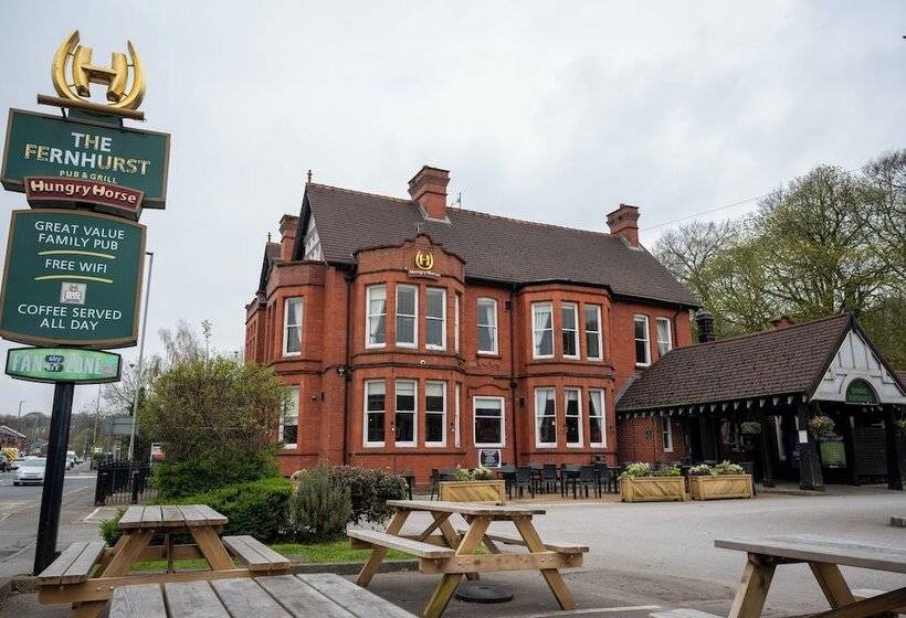 ホテル The Fernhurst By Greene King Inns