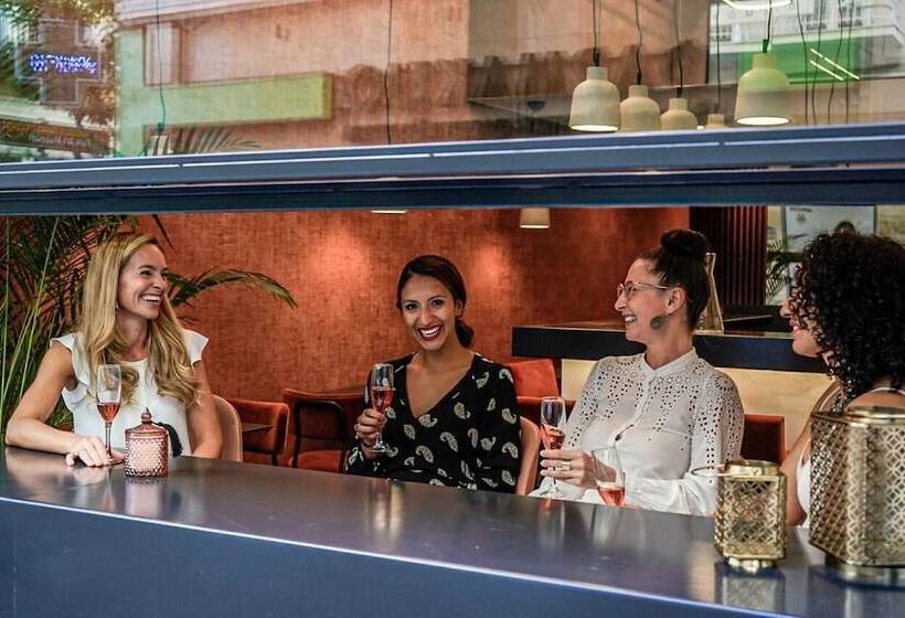 בית מלון כפרי The Marblous Athens