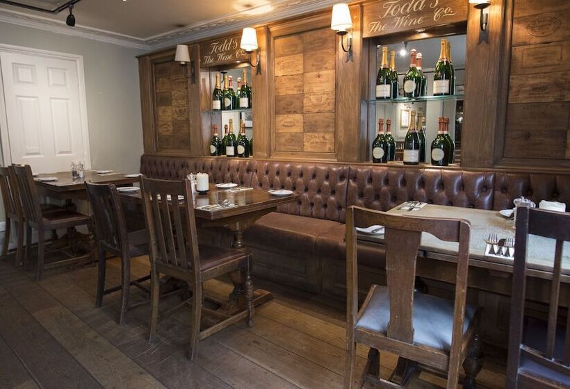 בית מלון כפרי The Sun Inn