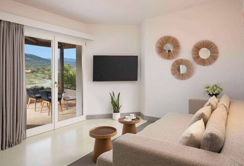 Отель Baia Di Chia Resort Sardinia, Curio Collection By Hilton
